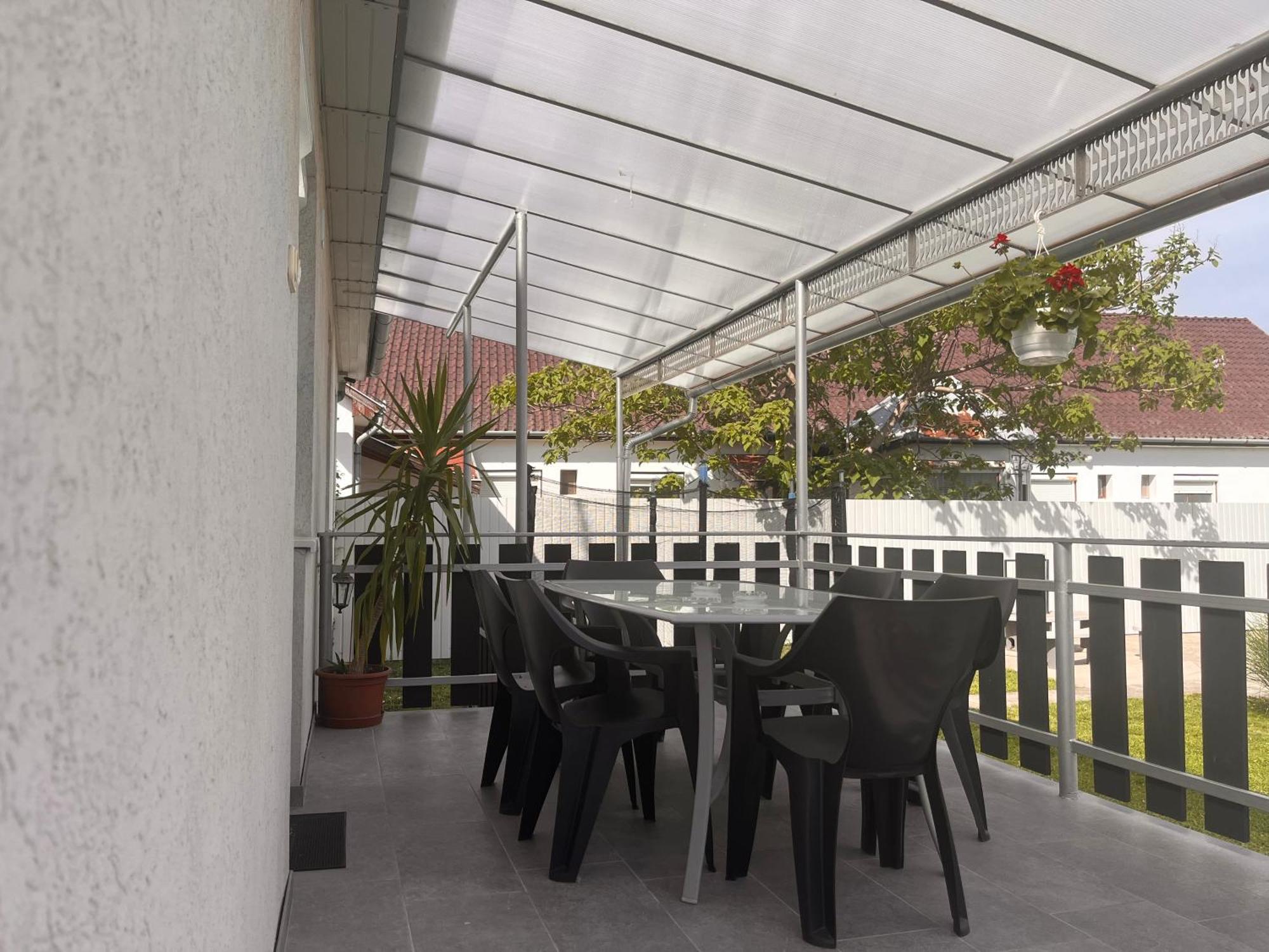 Pandora Pool Apartman Hajdúszoboszló المظهر الخارجي الصورة