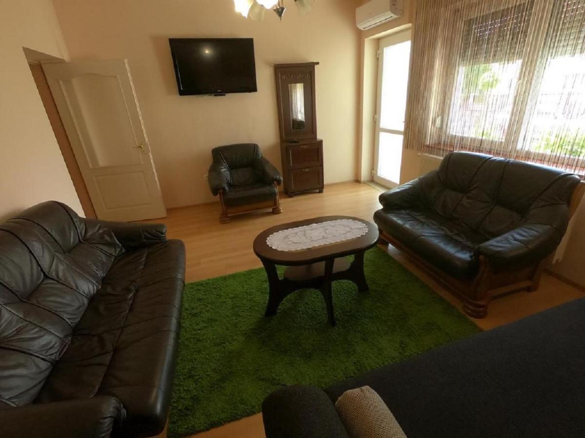 Pandora Pool Apartman Hajdúszoboszló المظهر الخارجي الصورة